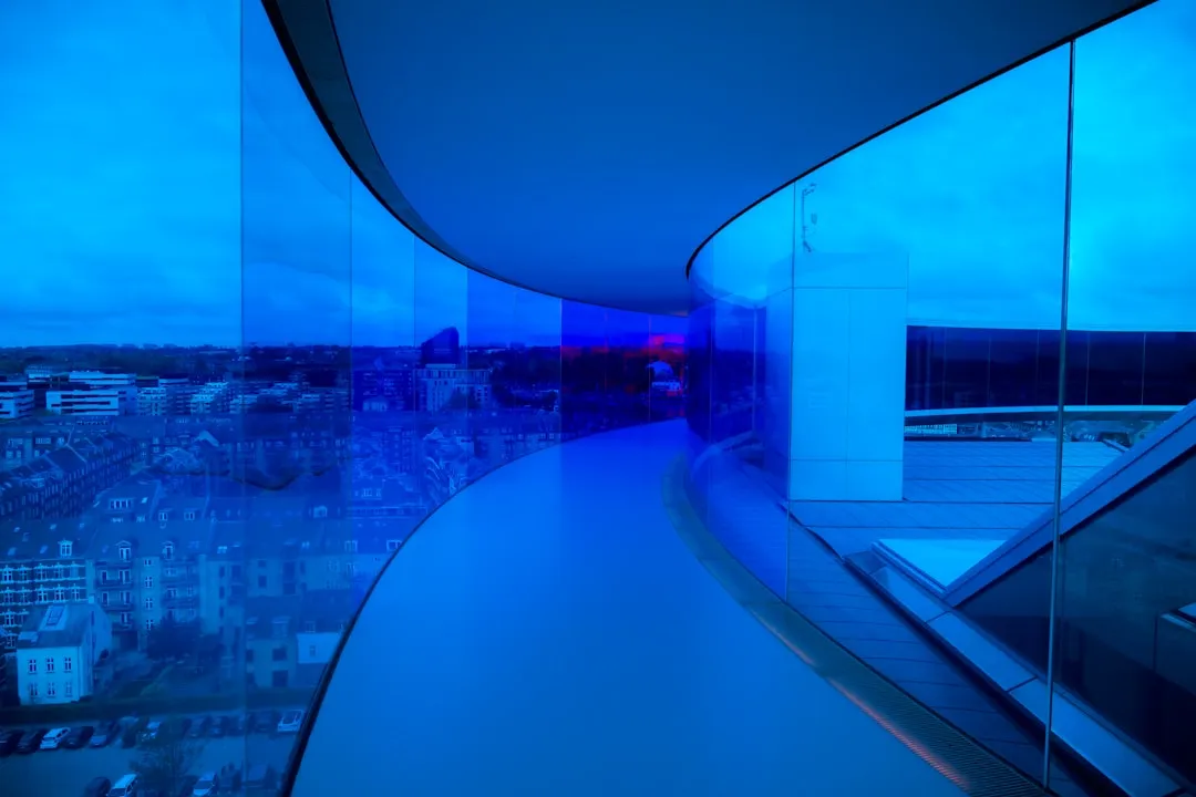 预制叠合板与装配式楼梯在绿色建筑中的应用优势